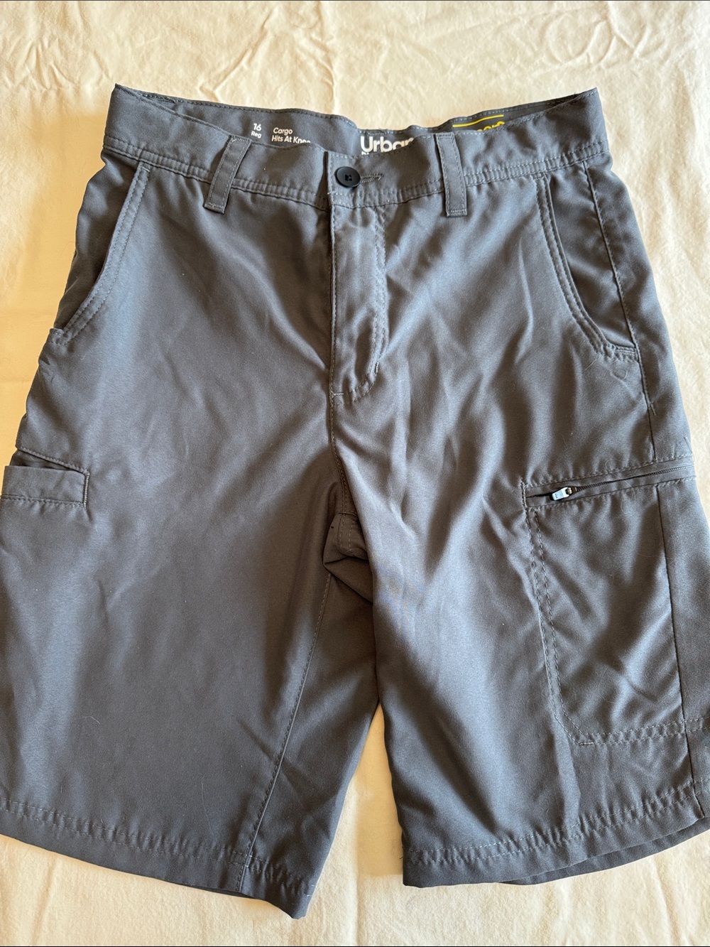 Boys Size 16 Urban Outfitters Dark Gray Cargo Shorts